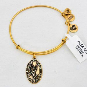 Alex and Ani Because I love you "Aunt" Bracelet w/Lavender Charm- NWT